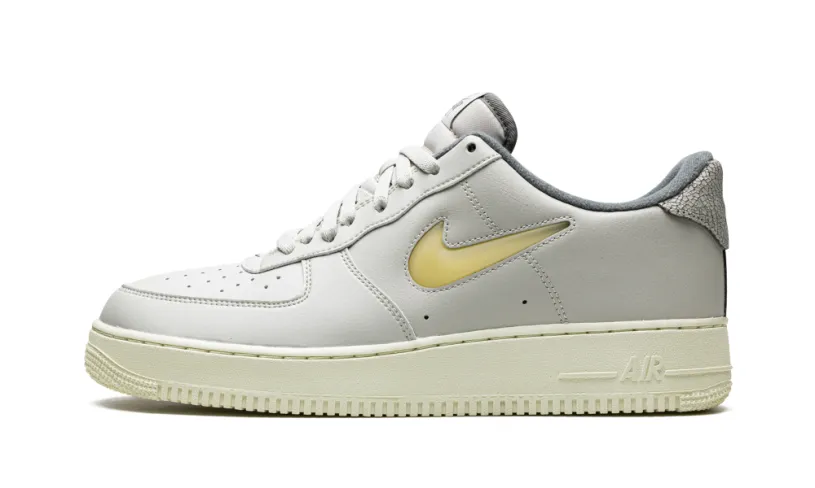 Nike Lifestyle Air Force 1 '07 LX